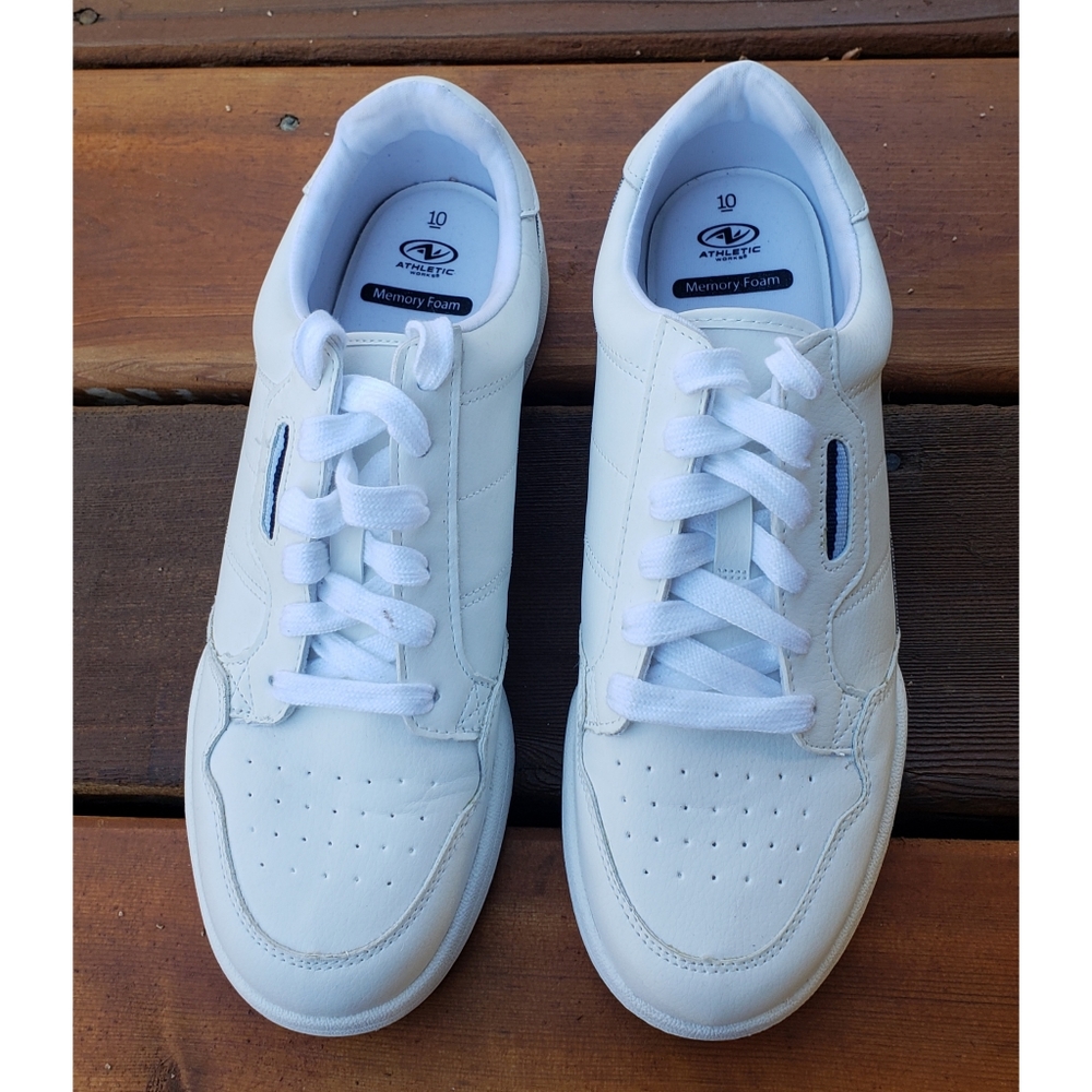 Bloggers Fav Athletic Works Sneakers for Denim 10 - Picture 6 of 10
